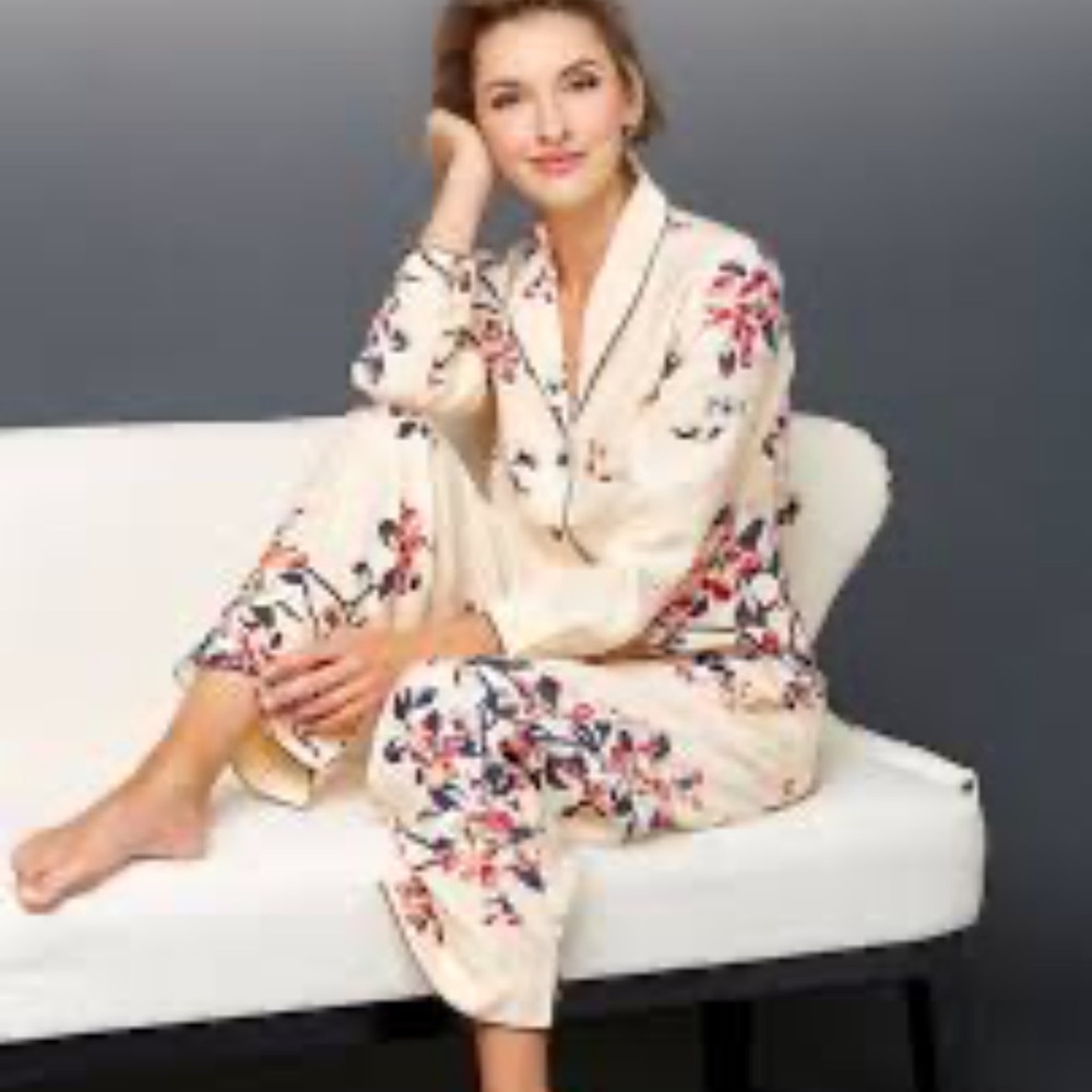 Floral Print Women's Pajama Set - Cream